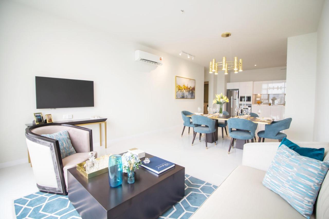 Pavillion Embassy Service Apartment By Autumn Suites Premium Stay Kuala Lumpur Exterior photo