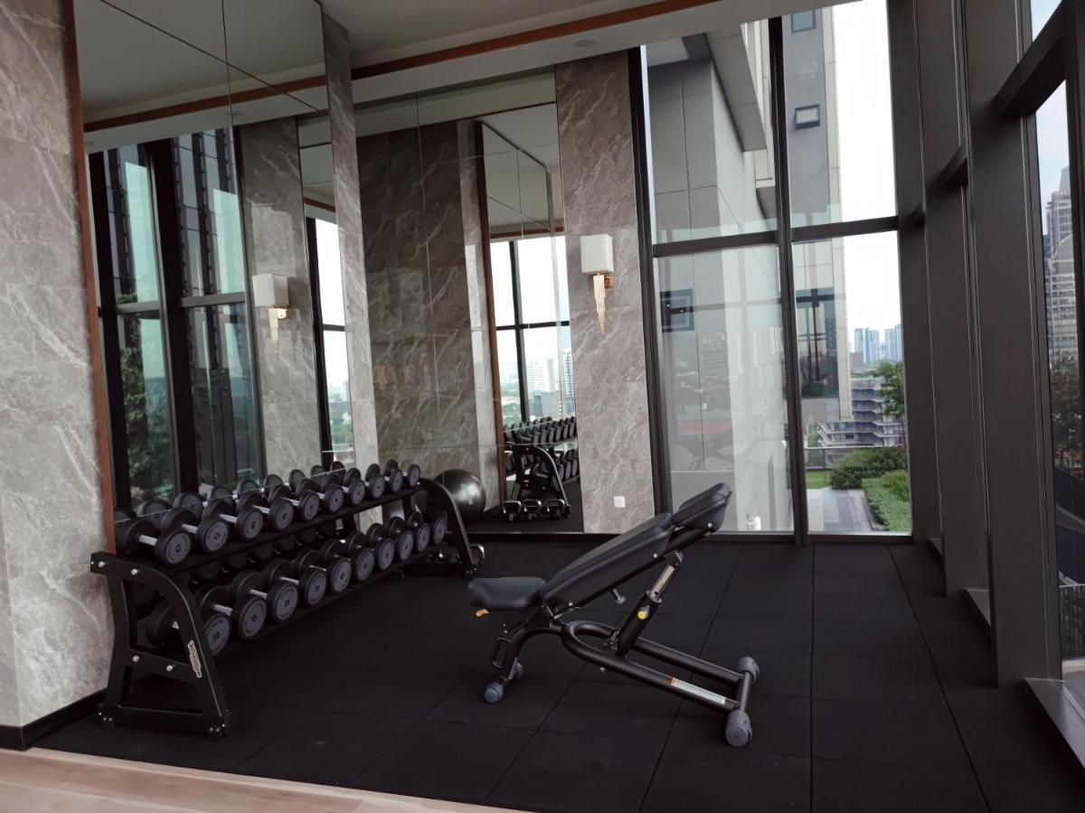 Pavillion Embassy Service Apartment By Autumn Suites Premium Stay Kuala Lumpur Exterior photo