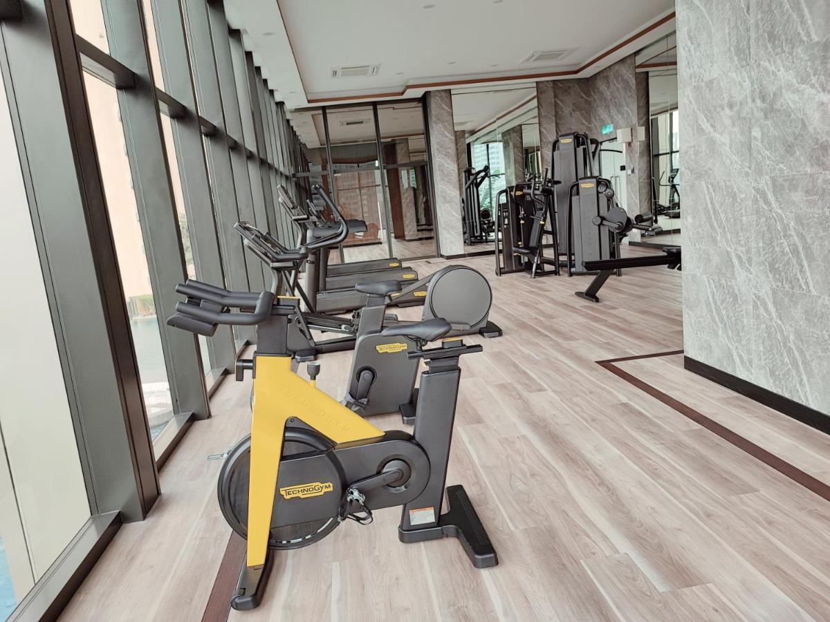 Pavillion Embassy Service Apartment By Autumn Suites Premium Stay Kuala Lumpur Exterior photo