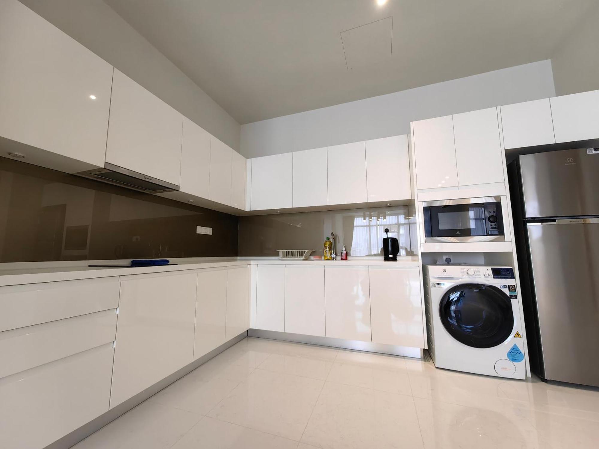 Pavillion Embassy Service Apartment By Autumn Suites Premium Stay Kuala Lumpur Exterior photo