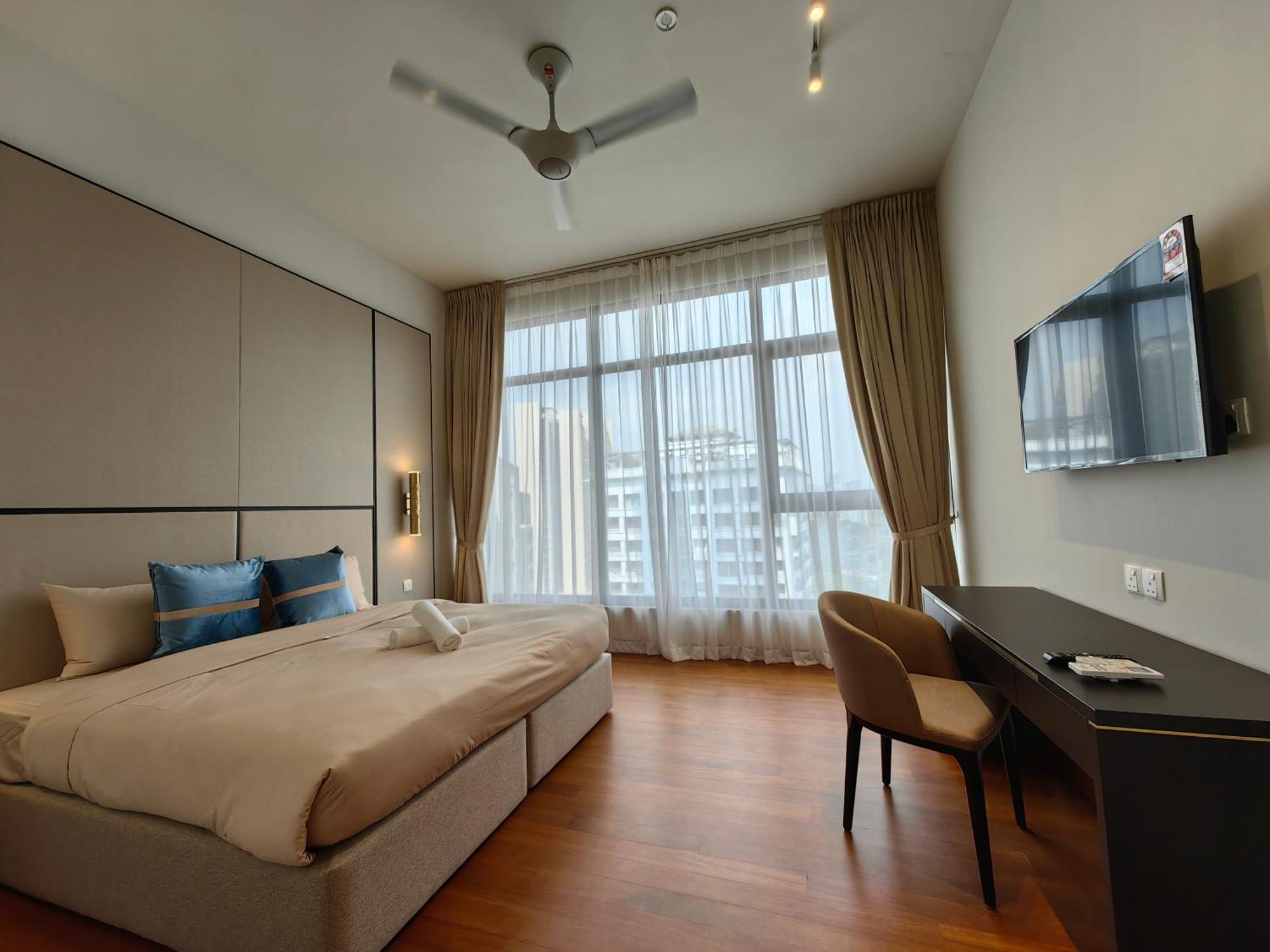 Pavillion Embassy Service Apartment By Autumn Suites Premium Stay Kuala Lumpur Exterior photo