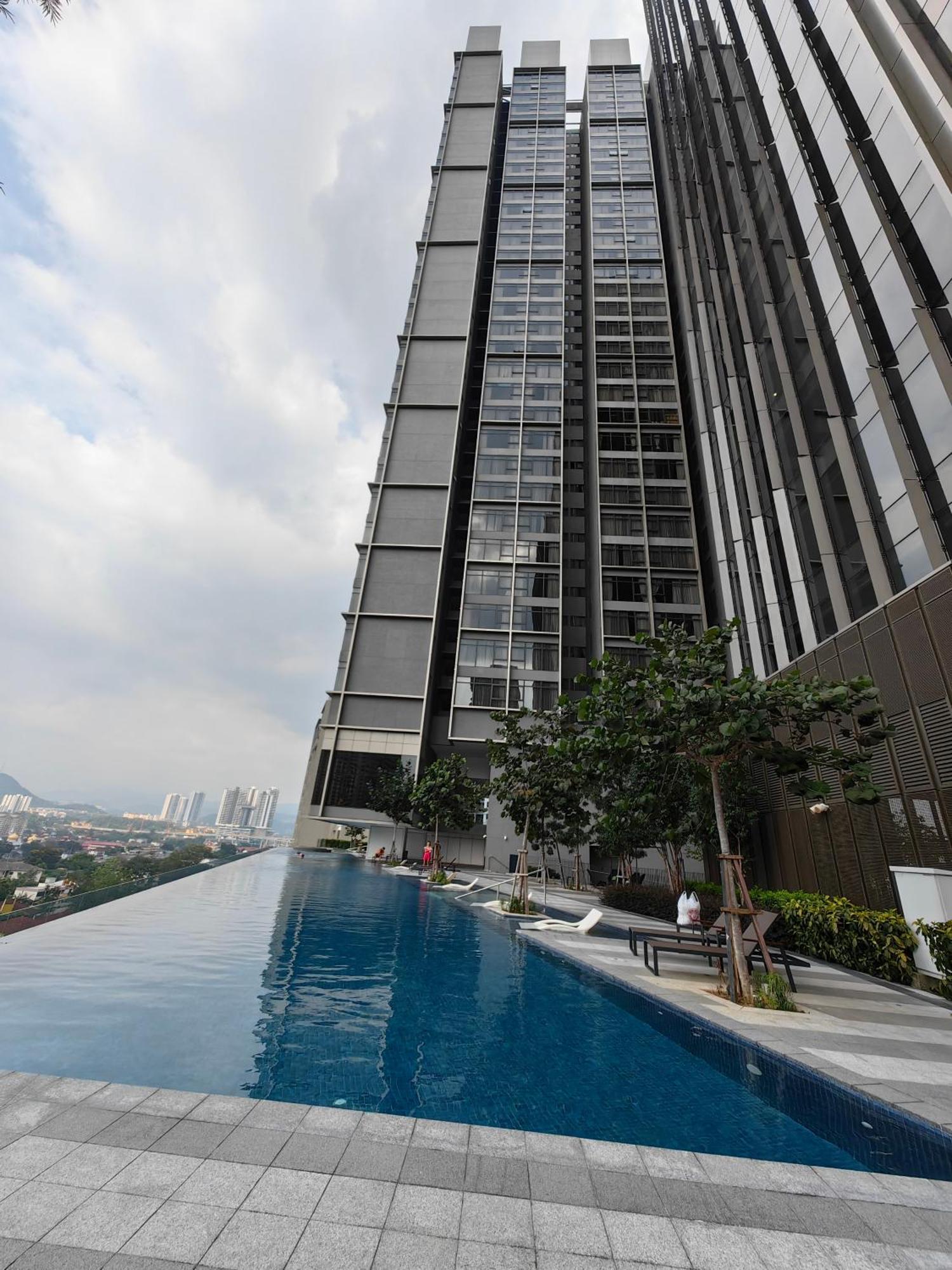 Pavillion Embassy Service Apartment By Autumn Suites Premium Stay Kuala Lumpur Exterior photo